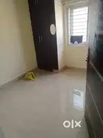 Room for sharing i want arjently,all kitchen items there