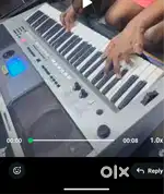 Music keyboard