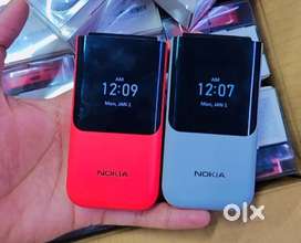 Nokia 2720 folding roop keypad phone dual displav