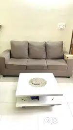 3+2 seater sofa with table