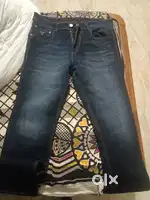 Selling my fresh cloths, size ka issue hai, worths rupees 14000