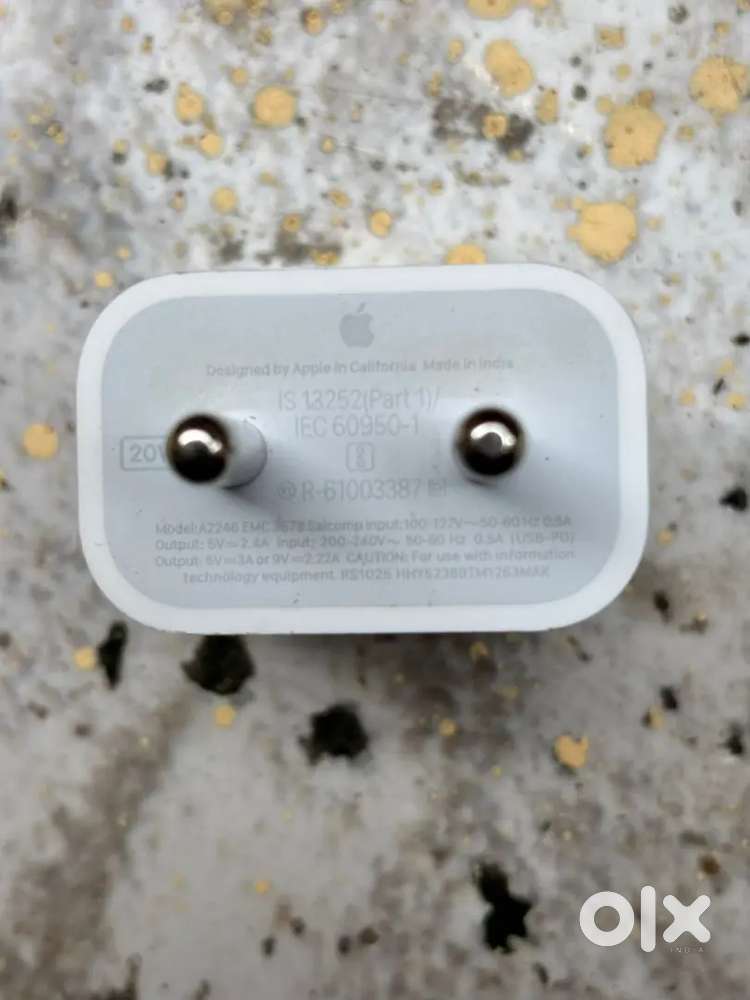 Apple adaptor 20w original sell urgent