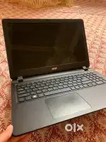 Acer laptop i5 with bag