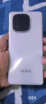 iQOO Neo 10R 5G (Moonknight Titanium, 8GB RAM,256GB Storage) 2 day old