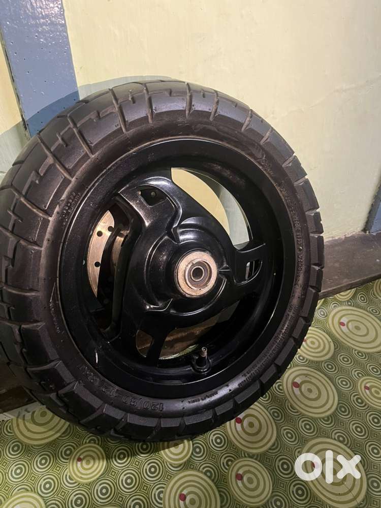 Alloy dis and tyre