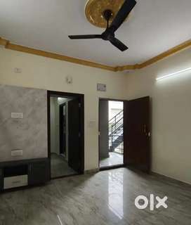 2 bhk luxurious flat for girls in boring road Patna