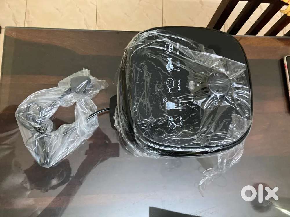 Brand New (Unused) Faber Electric Airfryer 2L (1000W) Black for Sale.