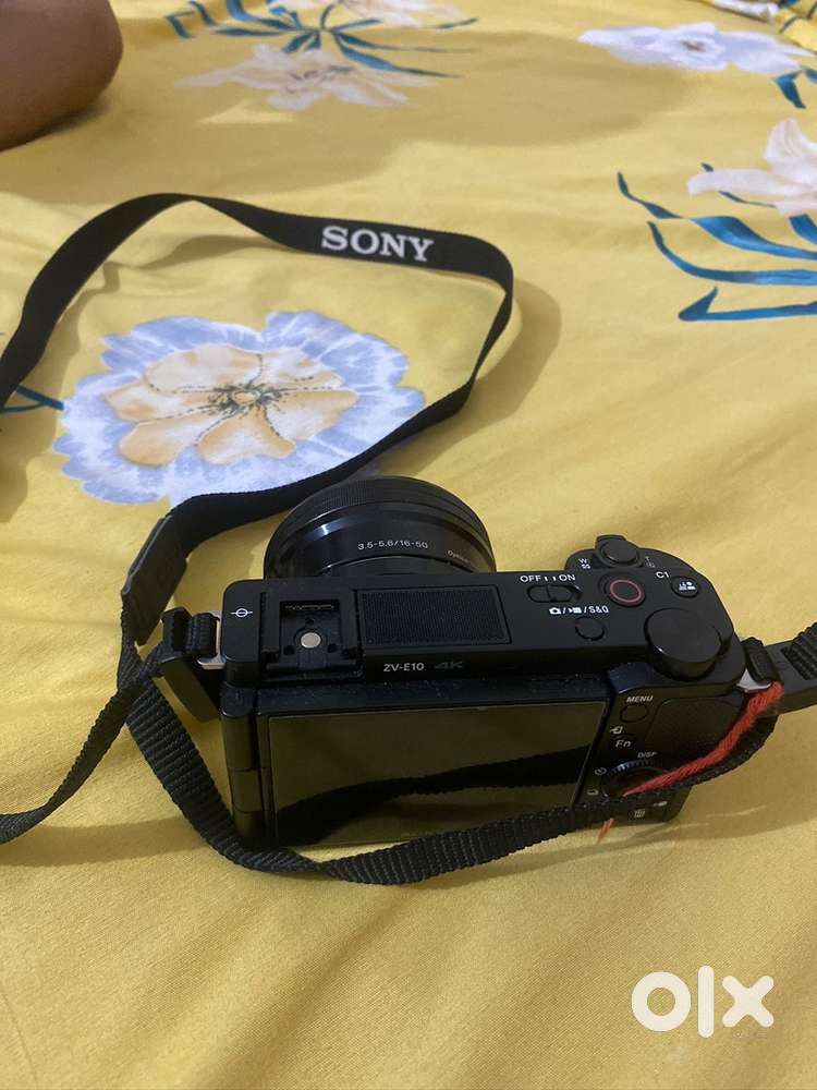 Sony zv e10 brand new