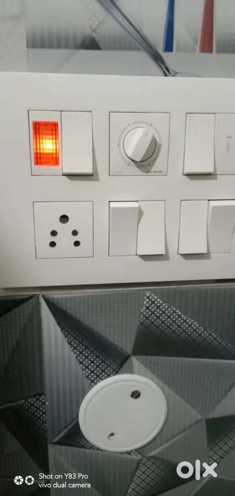 Electrician helper chahiye