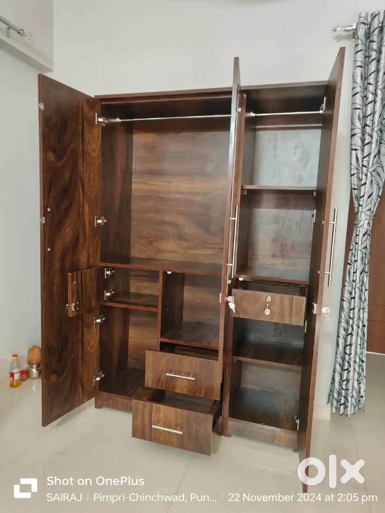 Brand New WADROBES BED'S SOFAS ALMARI MANUFACTURERS.