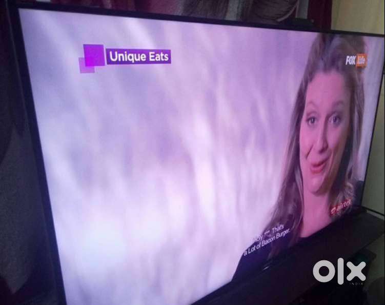 UHD Slim Few months old 65 Samsung 4k LED TV with Dual HDMI n Dual USB