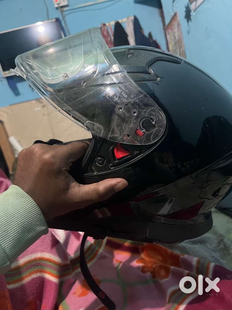 Axor apex solid black helmet 3 month old urgent sell