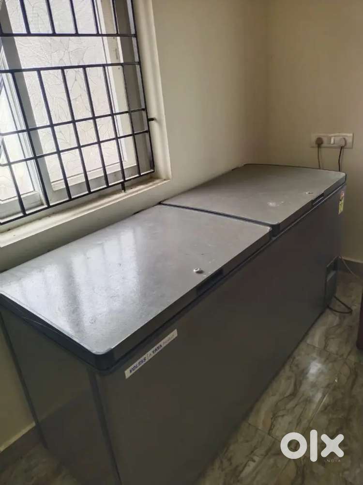 Voltas Deep Freezer