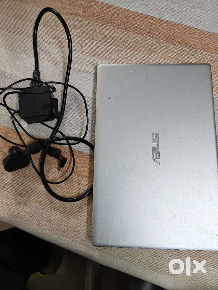 Asus Vivobook Laptop