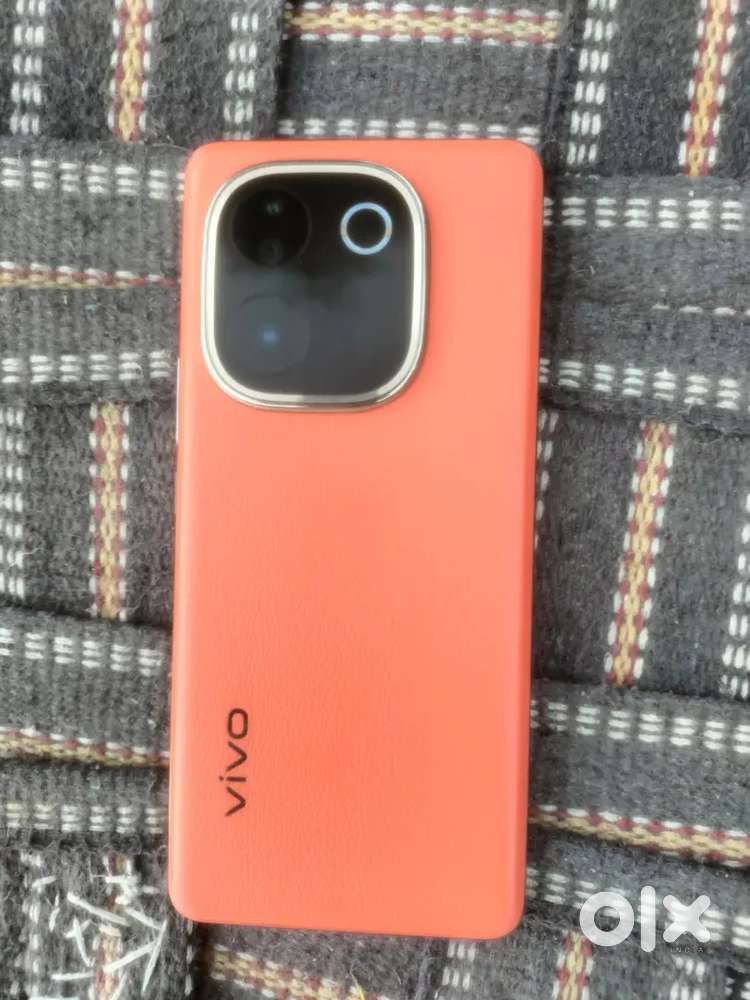 Brand New Phone No Scrach Bill Box Charger 8 Month Old exchange Sell