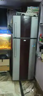 Whirlpool 400 litter double door freeze nice condition