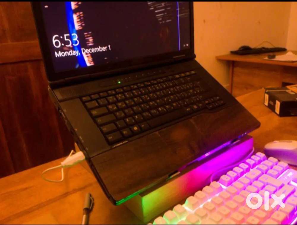 Fujitsu laptop i5 3rd gen 8 gb ram 500gb hdd