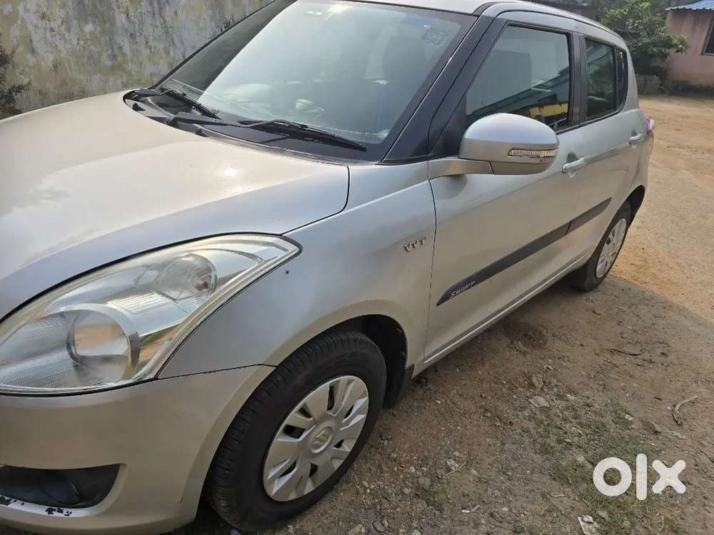 Maruti Suzuki Swift 2013 Petrol 90000 Km Driven