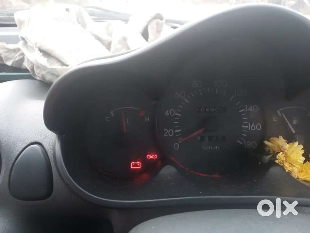 Maruti Suzuki Dzire 2003 Petrol 100000 Km Driven