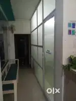 Fully functional laboratory with 3 consulatation rooms