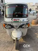 Sale ev auto ape piaggio fx city