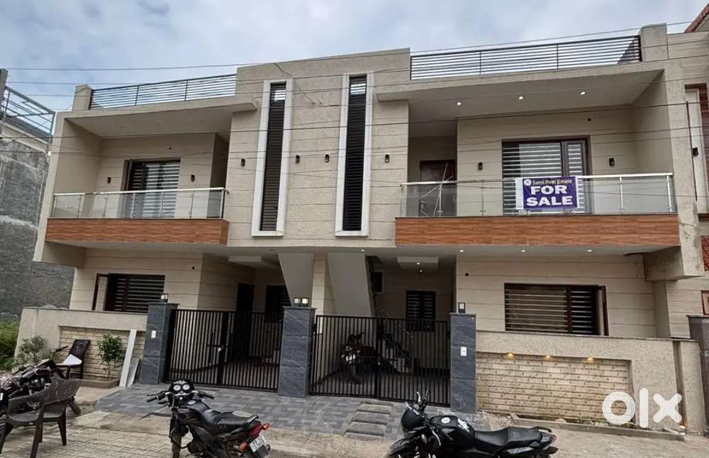 3 BHK KOTHI FOR SALE SEC 123 gated society