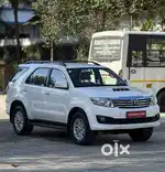 Toyota Fortuner 3.0 4x2 Automatic, 2012, Petrol