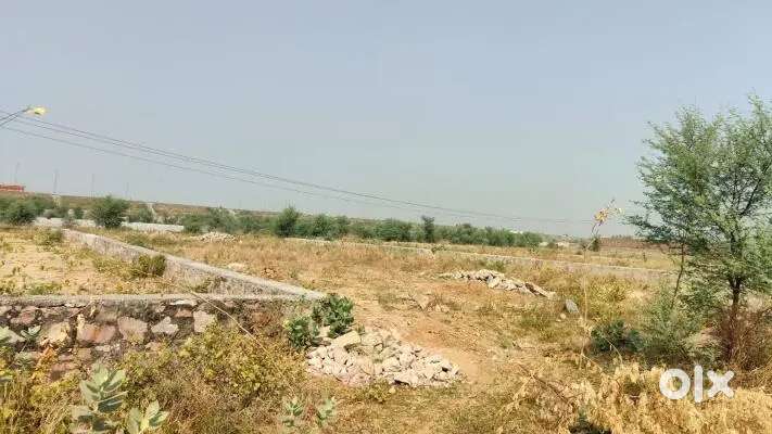 Plots For Sale 100 to 1000 Gaj