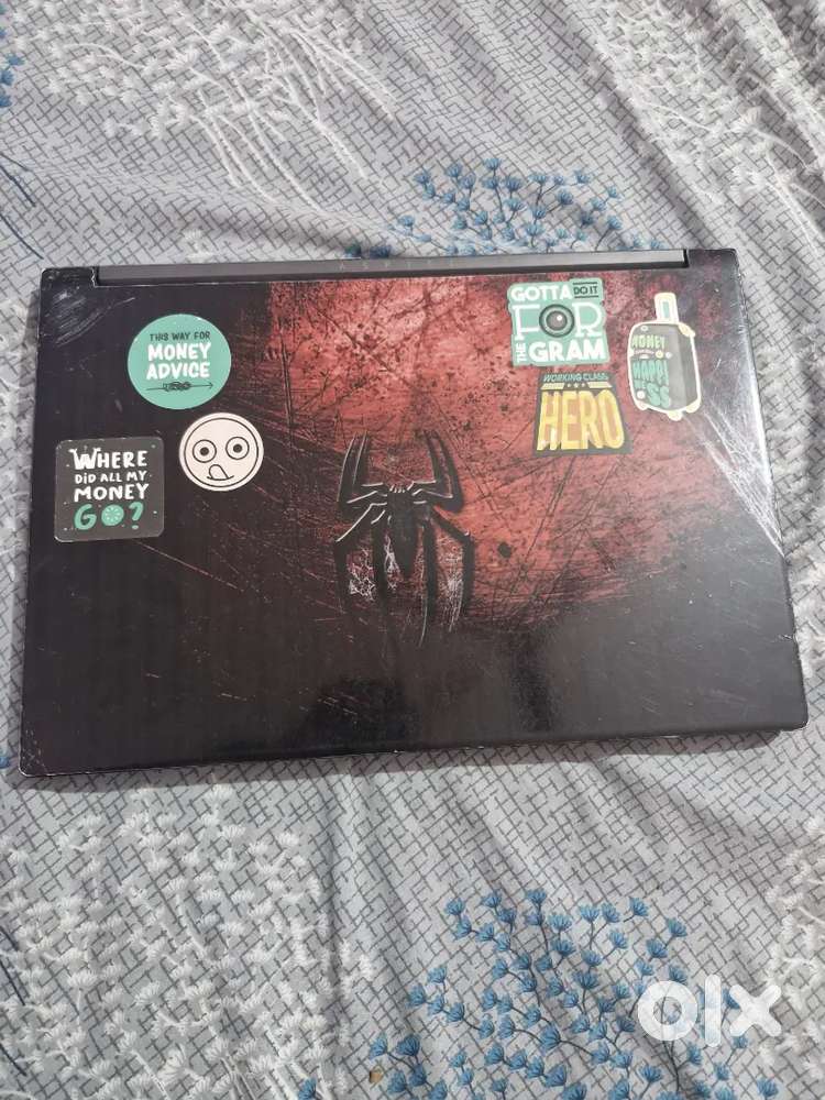 Laptop (acer aspire 7)