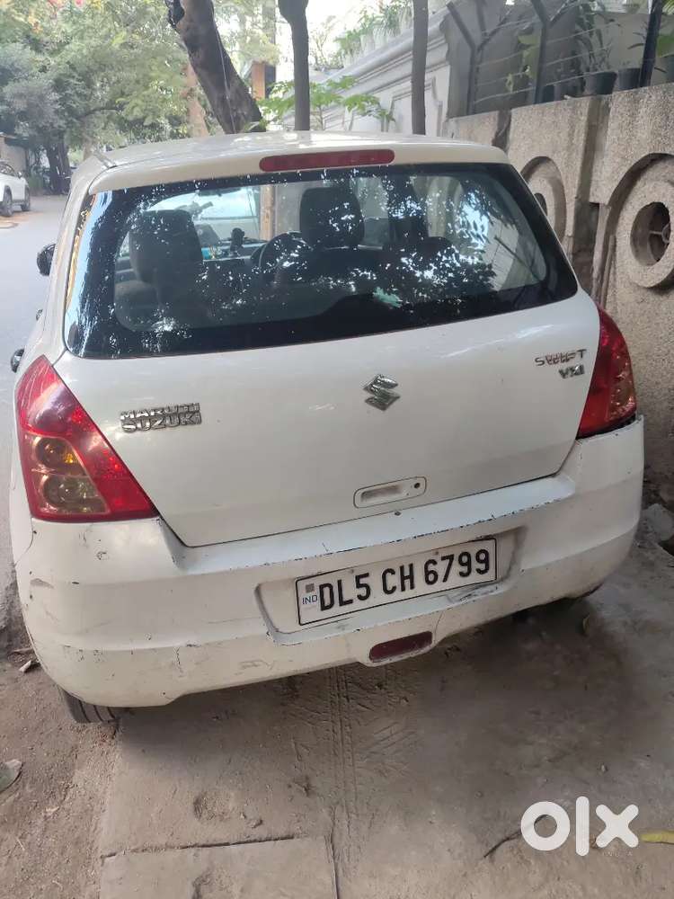 Maruti Suzuki Swift 2011 Petrol 56000 Km Driven
