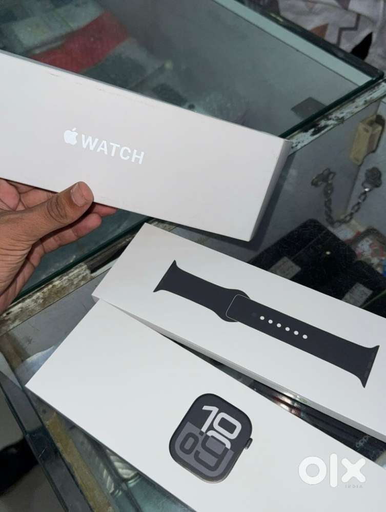Apple Watch Series 10 (46mm, Jet Black, GPS) – Unused,Under warrenty