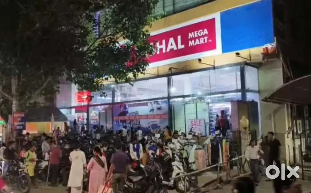 Vishal mega Mart facer new candidate girls boys 10, 12th