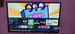 Samsung 32 inch smart tv with rotating wall mount for sale
