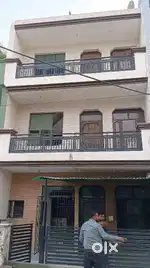 One room available at 2nd floor for Rs 3000