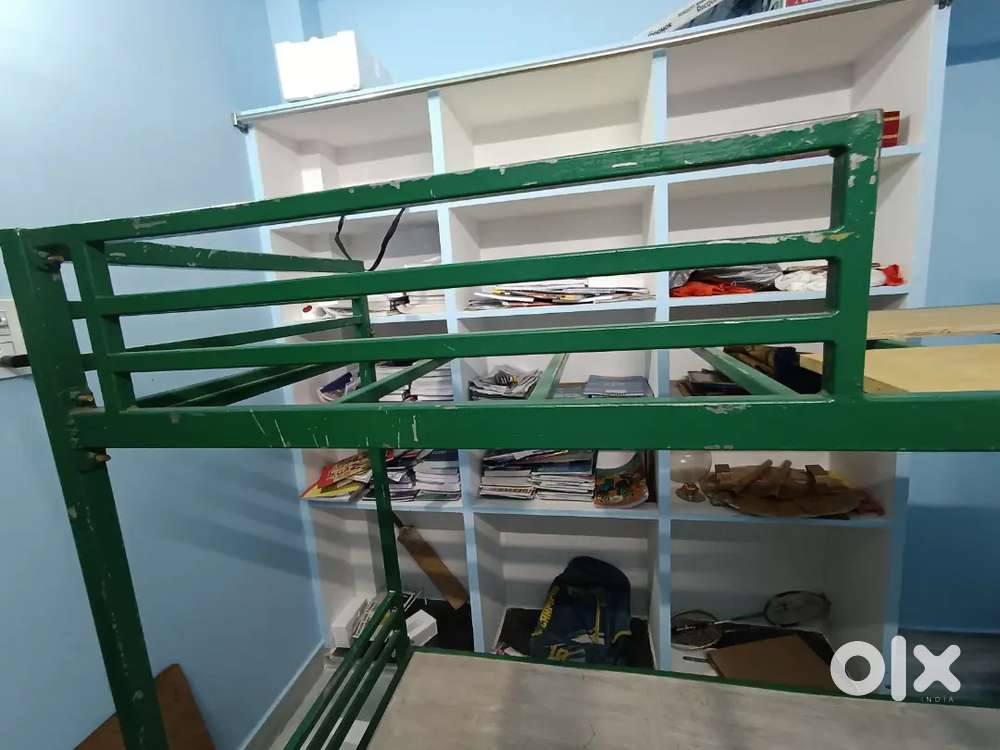 Iron bunker bed