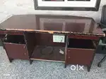 Computer table