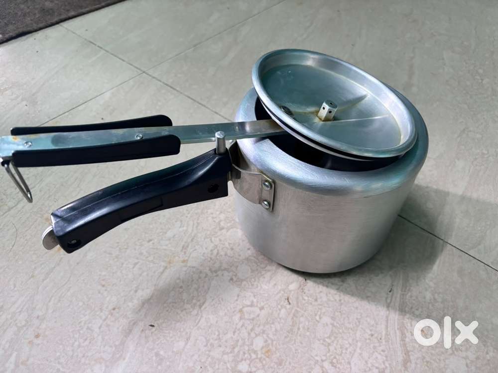Pressure cooker