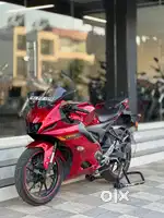 Yamaha r15 v4