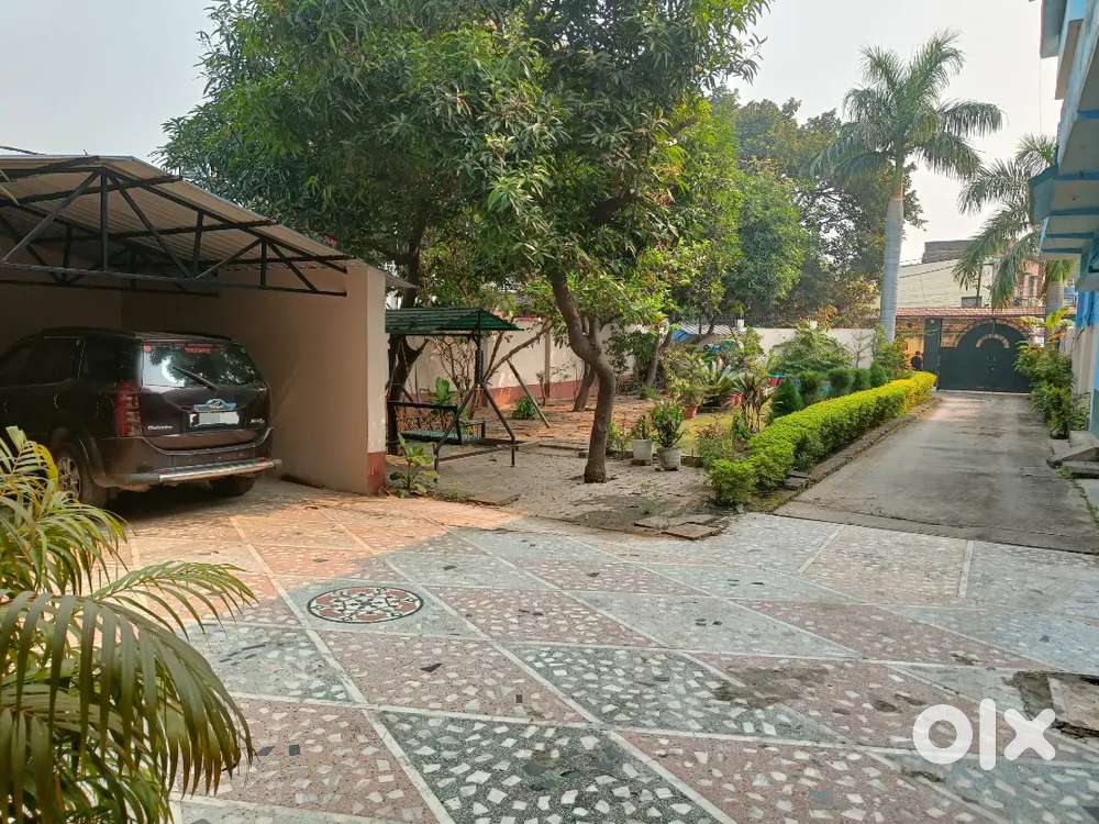 3 BHK East-Facing Apartment + HUGE PRIVATE GARDEN