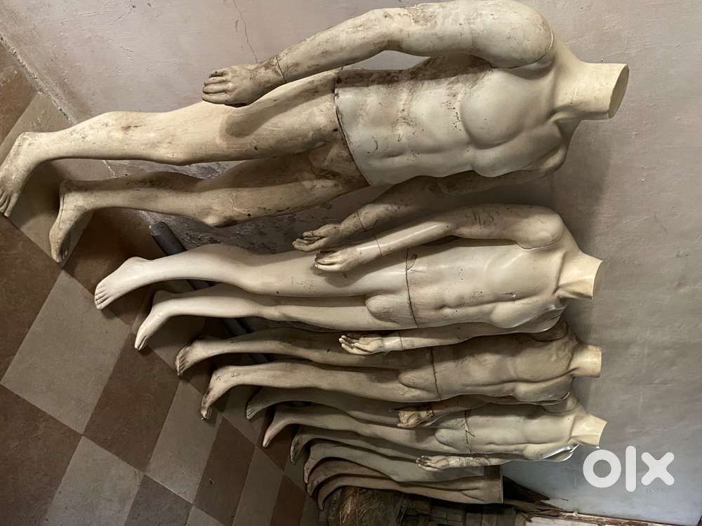 6 male mannequines for sale