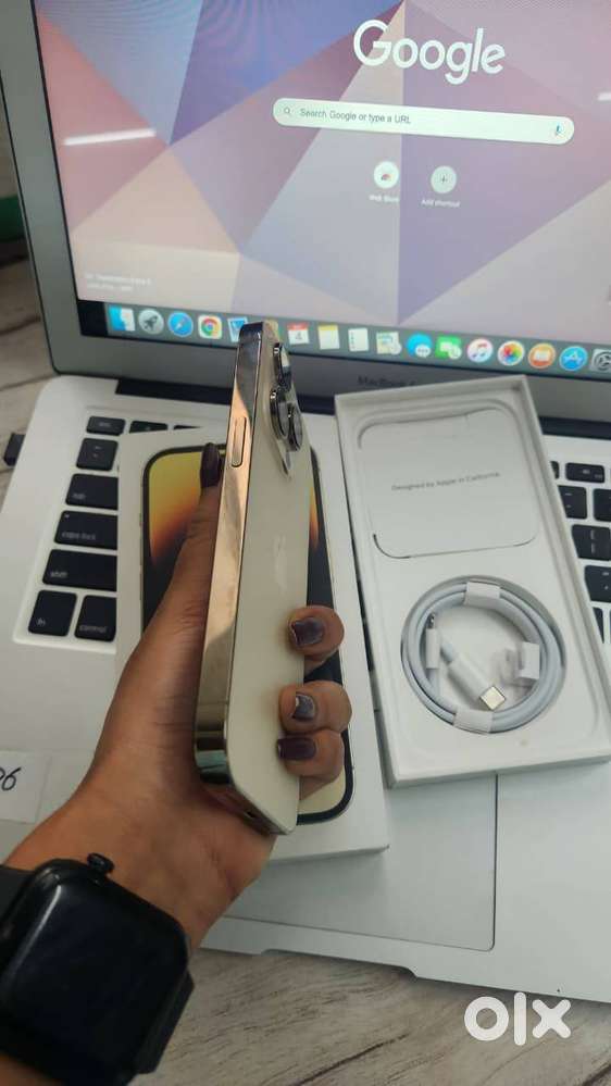 Selling iPhone 14 Pro Open Box Piece, 98% Battery with Variant 128 GB.