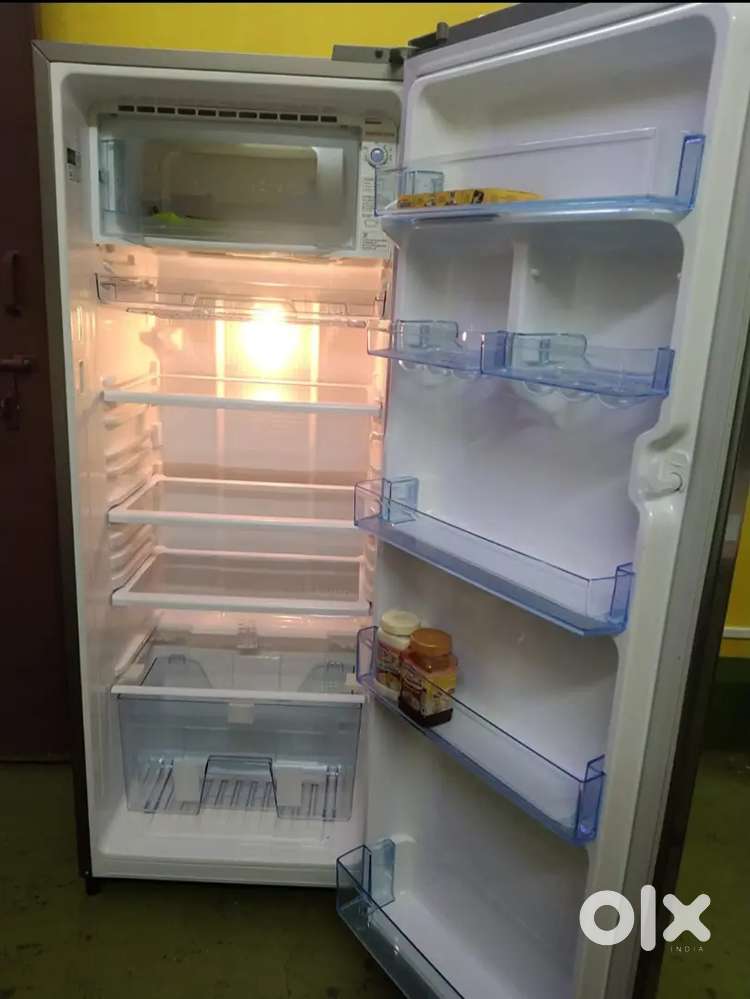 Samsung single door fridge 215 litres