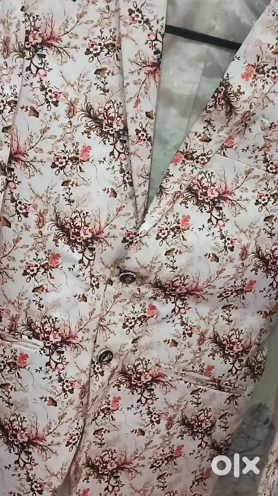 Coat sets and blazers