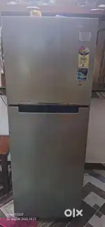 253 litre double doopor fridge