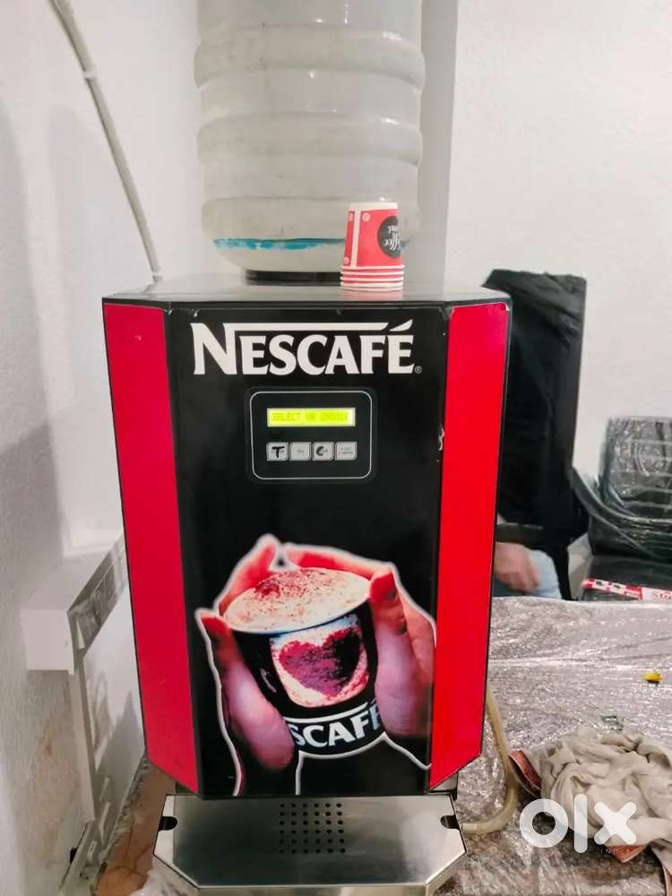 Tea and coffee vending machine