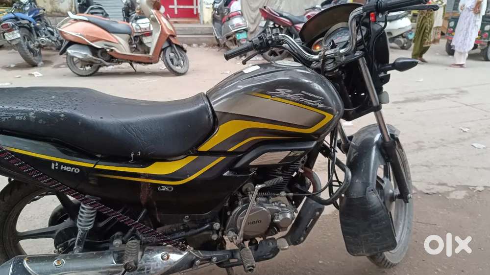 Super splendor yellow colour