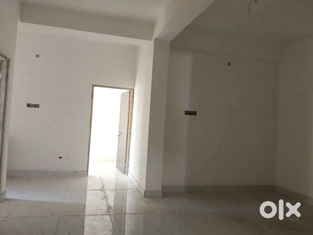 1170 SQFT 3 BHK FLAT AVAILABLE NEAR BELUR STATION