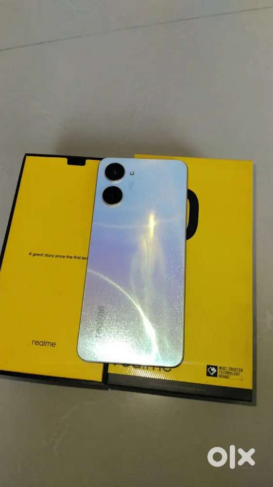 REALME 10 White Colour