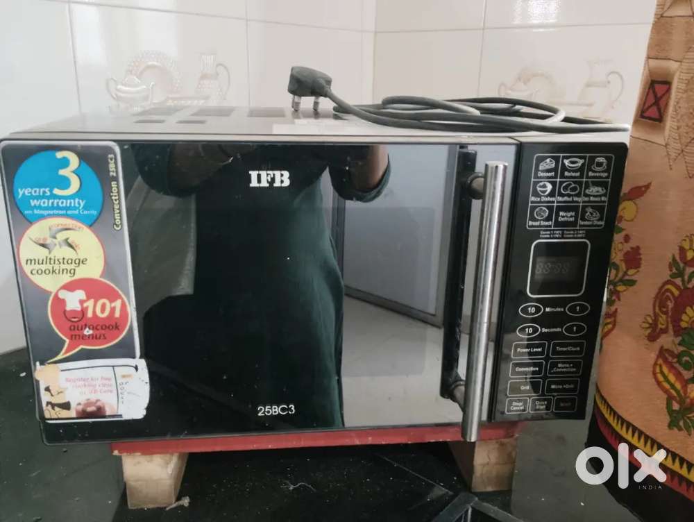 Microwave Oven
