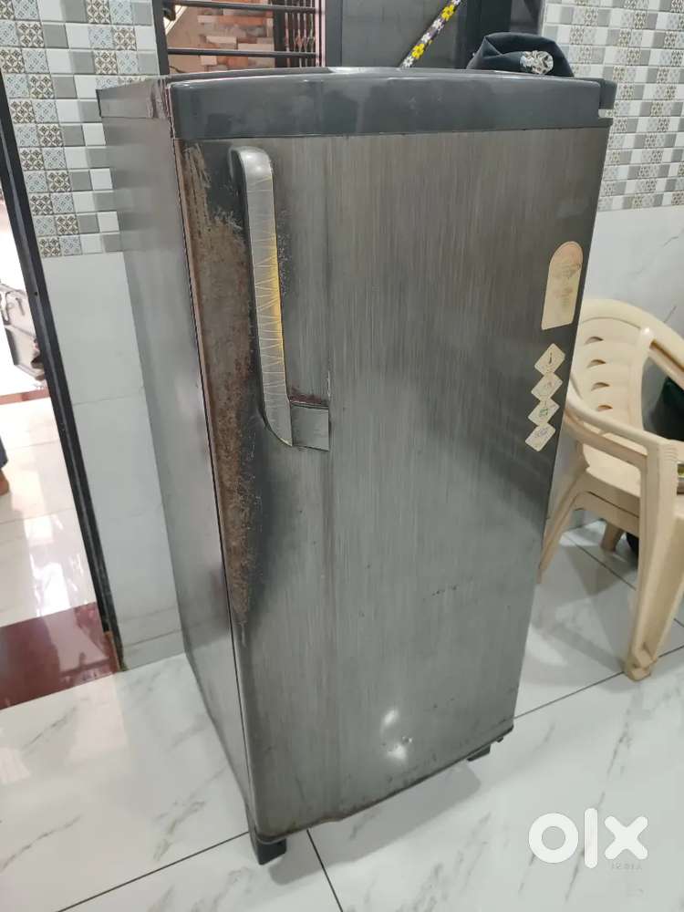 Refrigerator for sell